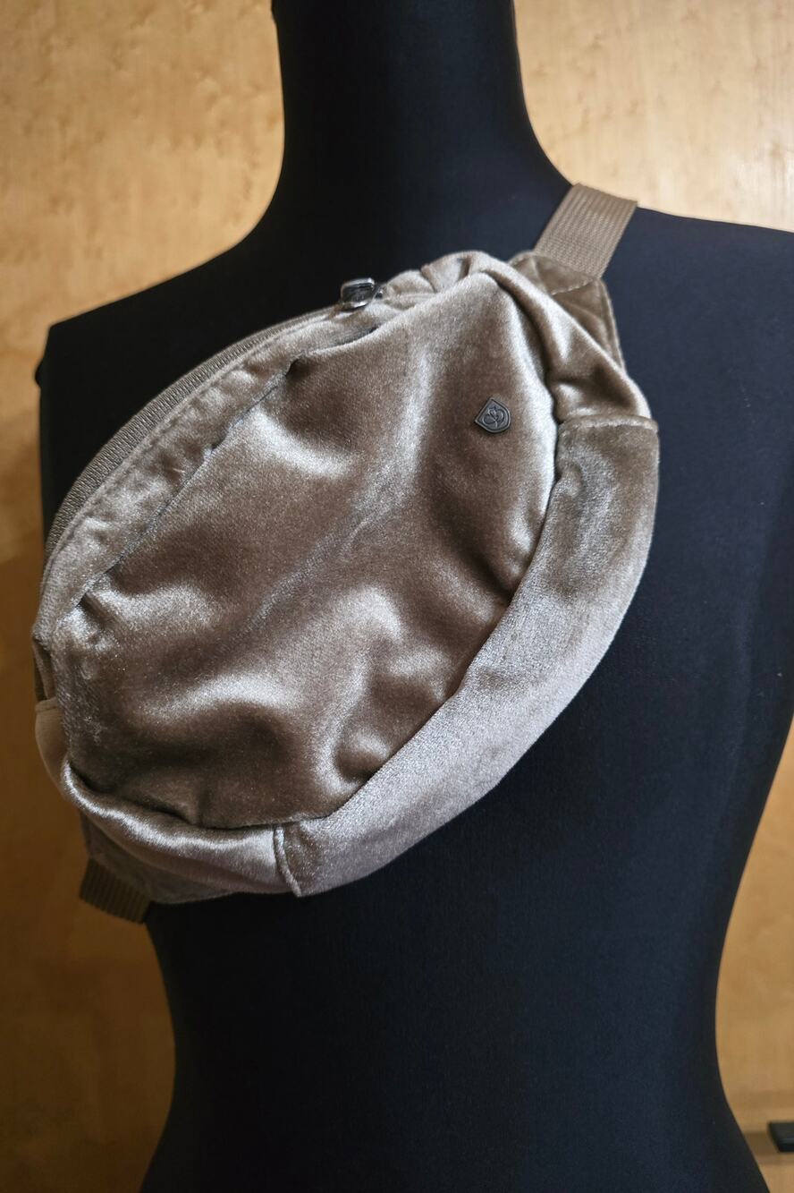 Brixton Hip Pack Gold/Tan Velour Belt Bag